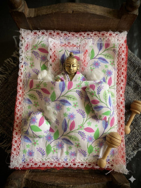 Floral bedding pillow set